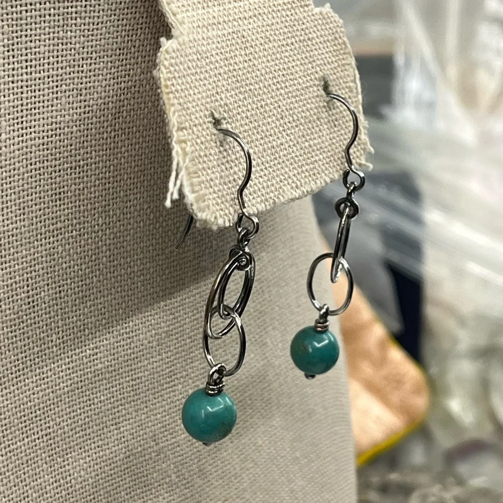 Vintage Whitney Kelly Sterling Silver Earrings with Turquoise Beads - Picture 12 of 16
